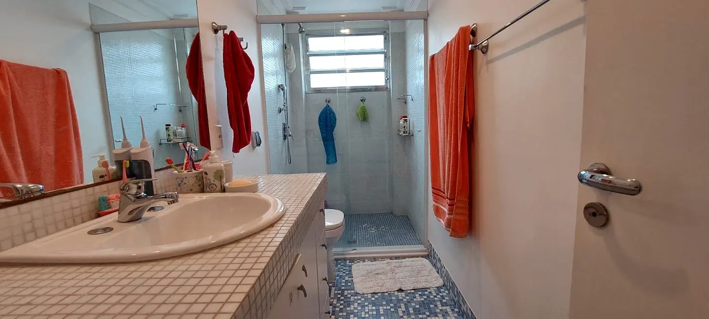 Apartamento com 3 quartos à venda, 212m2 em Santa Cecília, São Paulo - SP - imagem 8 Foto 8 de Apartamento com 3 quartos à venda, 212m2 em Santa Cecília, São Paulo - SP