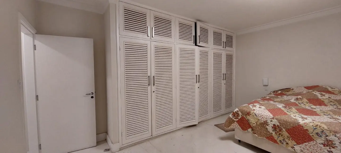 Apartamento com 3 quartos à venda, 212m2 em Santa Cecília, São Paulo - SP - imagem 9 Foto 9 de Apartamento com 3 quartos à venda, 212m2 em Santa Cecília, São Paulo - SP