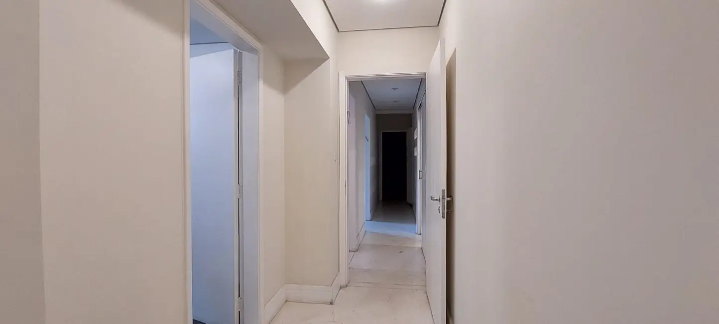 Apartamento com 3 quartos à venda, 212m2 em Santa Cecília, São Paulo - SP - imagem 6 Foto 6 de Apartamento com 3 quartos à venda, 212m2 em Santa Cecília, São Paulo - SP