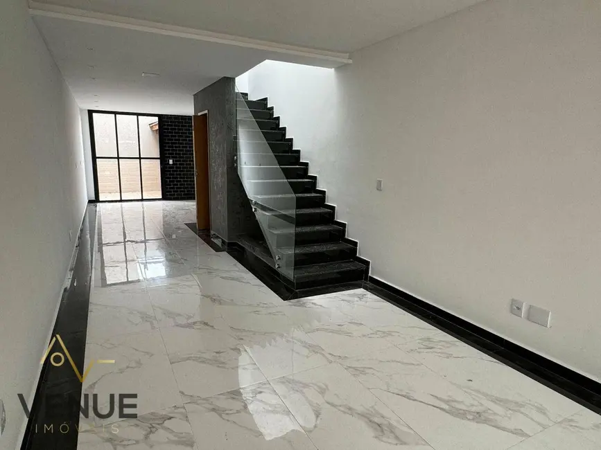 Sobrado com 3 quartos à venda, 130m2 em Vila Granada, São Paulo - SP - imagem 4 Foto 4 de Sobrado com 3 quartos à venda, 130m2 em Vila Granada, São Paulo - SP