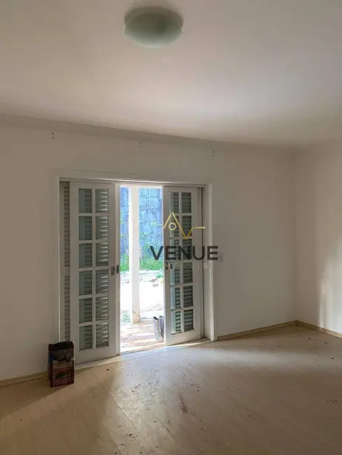 Foto 3 de Casa de Condomínio com 4 quartos à venda, 1100m2 em Centro, Aruja - SP