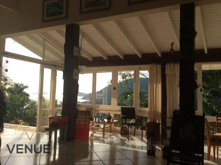 Foto 7 de Casa com 3 quartos à venda, 298m2 em Sao Sebastiao - SP