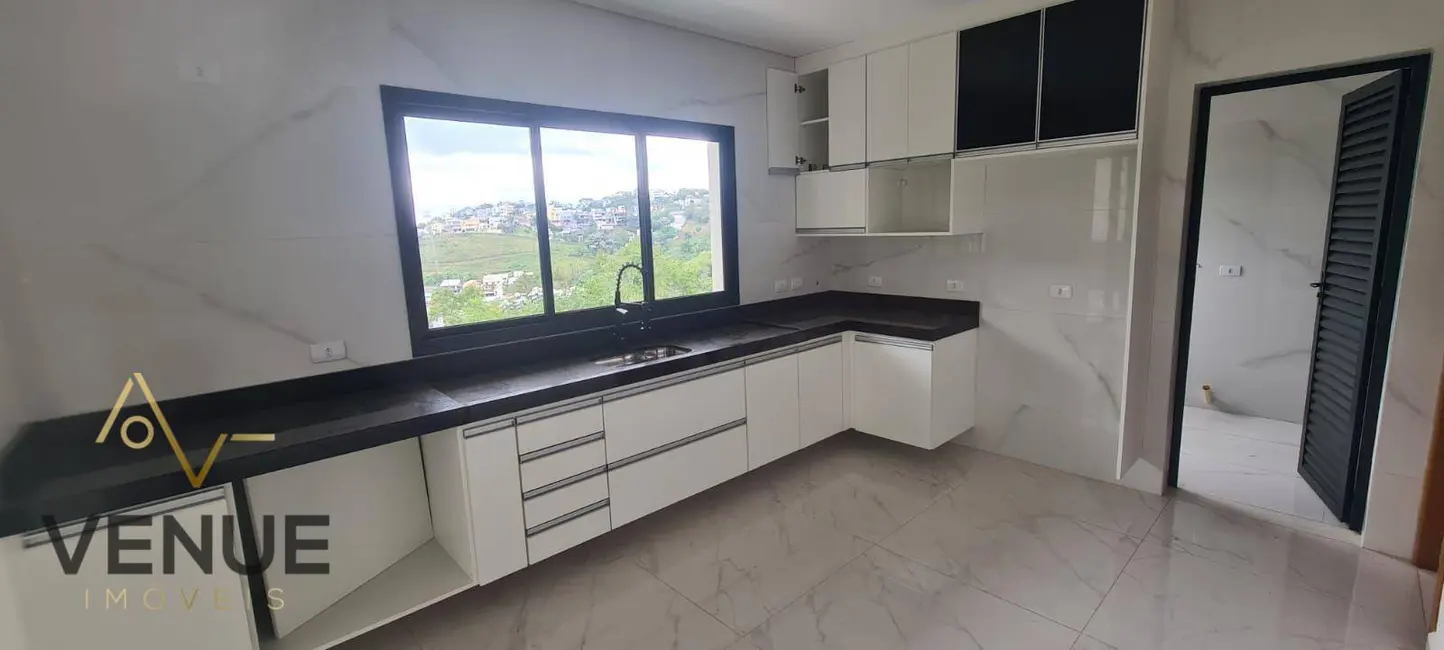 Foto 6 de Casa de Condomínio com 3 quartos à venda, 450m2 em Jardim Imperial Hills III, Aruja - SP