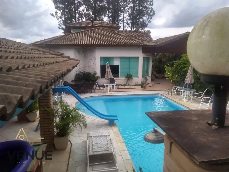 Foto 4 de Casa com 5 quartos à venda, 1000m2 em Jardim Estância Brasil, Atibaia - SP