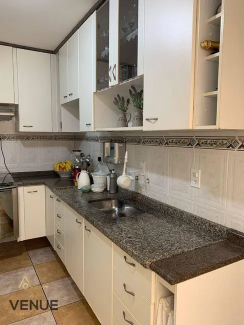 Sobrado com 3 quartos à venda, 164m2 em Jardim Alto Alegre (São Rafael), São Paulo - SP - imagem 5 Foto 5 de Sobrado com 3 quartos à venda, 164m2 em Jardim Alto Alegre (São Rafael), São Paulo - SP