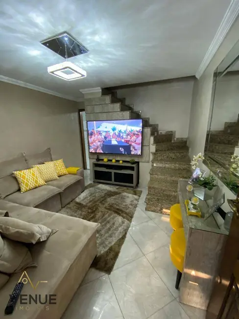 Foto 1 de Sobrado com 2 quartos à venda, 120m2 em Jardim Rodolfo Pirani, São Paulo - SP