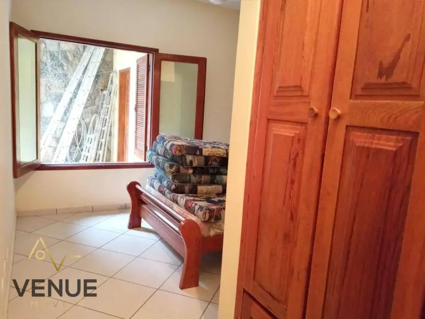 Foto 9 de Sobrado com 6 quartos à venda, 550m2 em Park Imperial, Caraguatatuba - SP