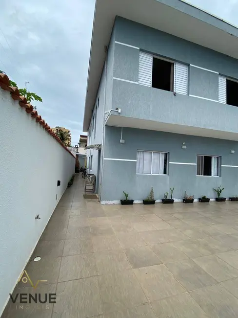 Foto 1 de Sobrado com 8 quartos à venda, 216m2 em Martim de Sá, Caraguatatuba - SP