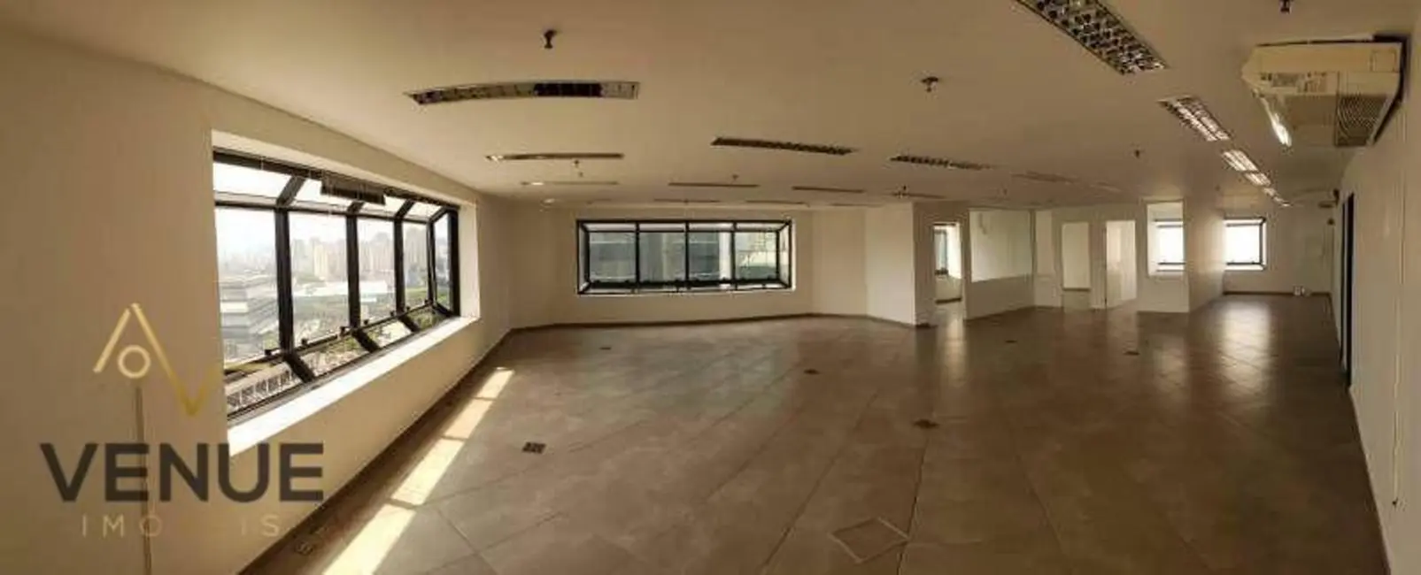 Sala Comercial à venda, 180m2 em Perdizes, São Paulo - SP - imagem 8 Foto 8 de Sala Comercial à venda, 180m2 em Perdizes, São Paulo - SP