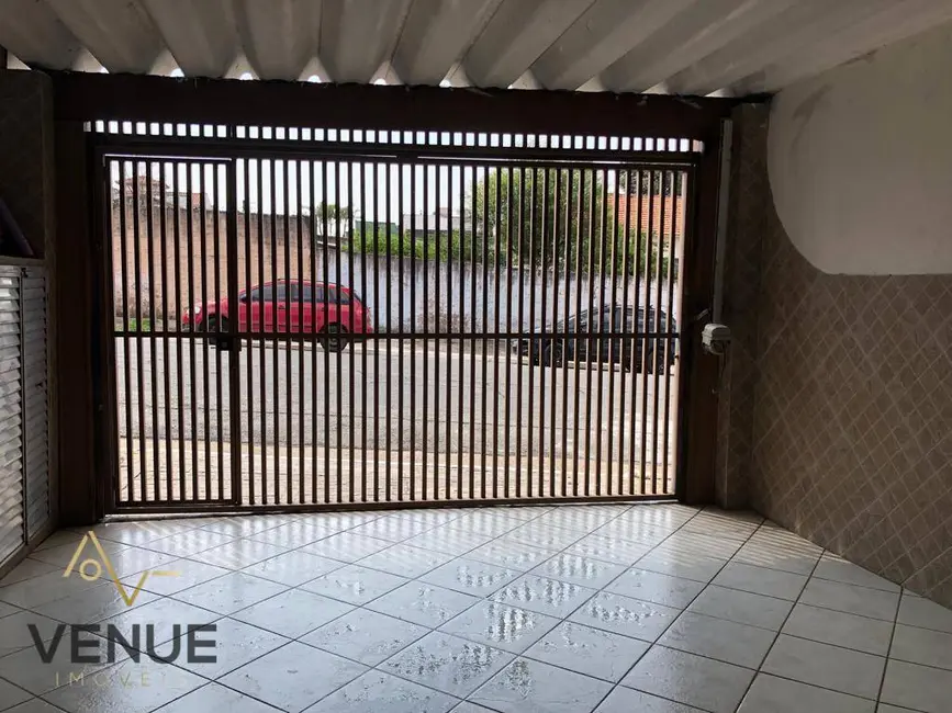 Foto 3 de Casa com 2 quartos à venda, 150m2 em Vila Rio Branco, São Paulo - SP