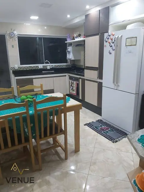Casa com 3 quartos à venda, 100m2 em Conjunto Residencial Prestes Maia, São Paulo - SP - imagem 6 Foto 6 de Casa com 3 quartos à venda, 100m2 em Conjunto Residencial Prestes Maia, São Paulo - SP