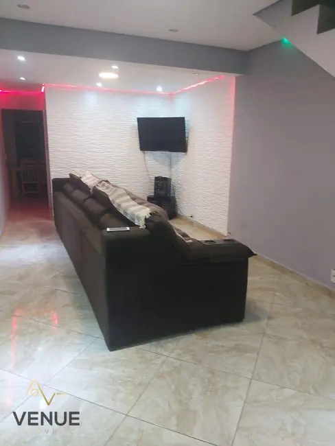 Casa com 3 quartos à venda, 100m2 em Conjunto Residencial Prestes Maia, São Paulo - SP - imagem 2 Foto 2 de Casa com 3 quartos à venda, 100m2 em Conjunto Residencial Prestes Maia, São Paulo - SP