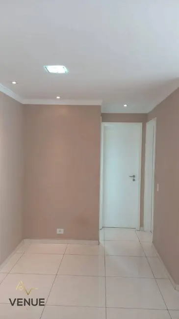 Foto 3 de Apartamento com 2 quartos à venda, 50m2 em Vila Carmosina, São Paulo - SP