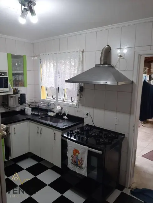 Sobrado com 2 quartos à venda, 82m2 em Vila Carrão, São Paulo - SP - imagem 3 Foto 3 de Sobrado com 2 quartos à venda, 82m2 em Vila Carrão, São Paulo - SP