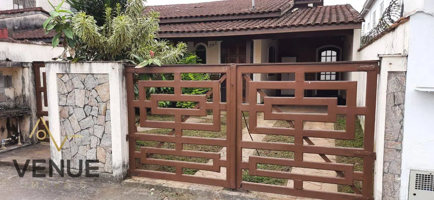 Foto 1 de Casa com 2 quartos à venda, 221m2 em Bertioga - SP