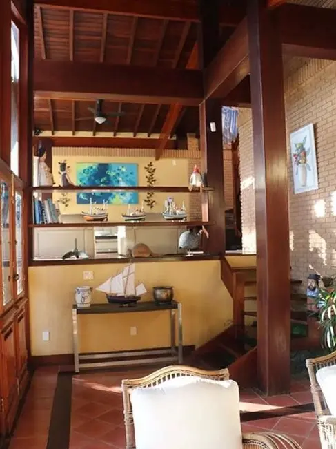 Foto 8 de Sobrado com 4 quartos à venda, 2400m2 em Ubatuba - SP
