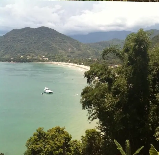 Foto 9 de Sobrado com 4 quartos à venda, 2400m2 em Ubatuba - SP