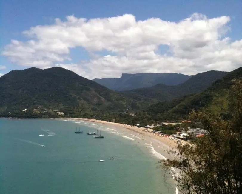 Foto 3 de Sobrado com 4 quartos à venda, 2400m2 em Ubatuba - SP