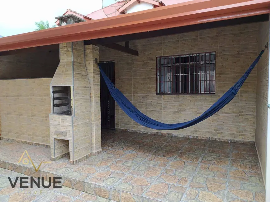 Casa com 3 quartos à venda, 375m2 em Ubatuba - SP - imagem 4 Foto 4 de Casa com 3 quartos à venda, 375m2 em Ubatuba - SP