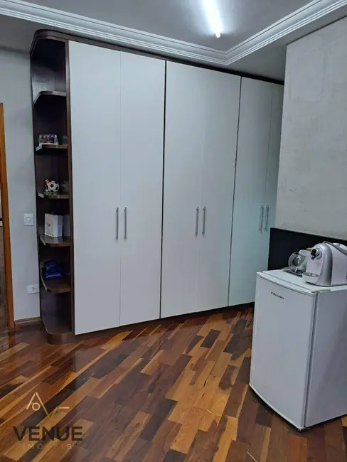 Foto 5 de Sobrado com 3 quartos à venda, 250m2 em Vila Irmãos Arnoni, São Paulo - SP