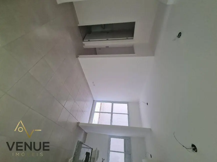 Foto 3 de Apartamento com 1 quarto à venda, 30m2 em Vila Guilhermina, São Paulo - SP