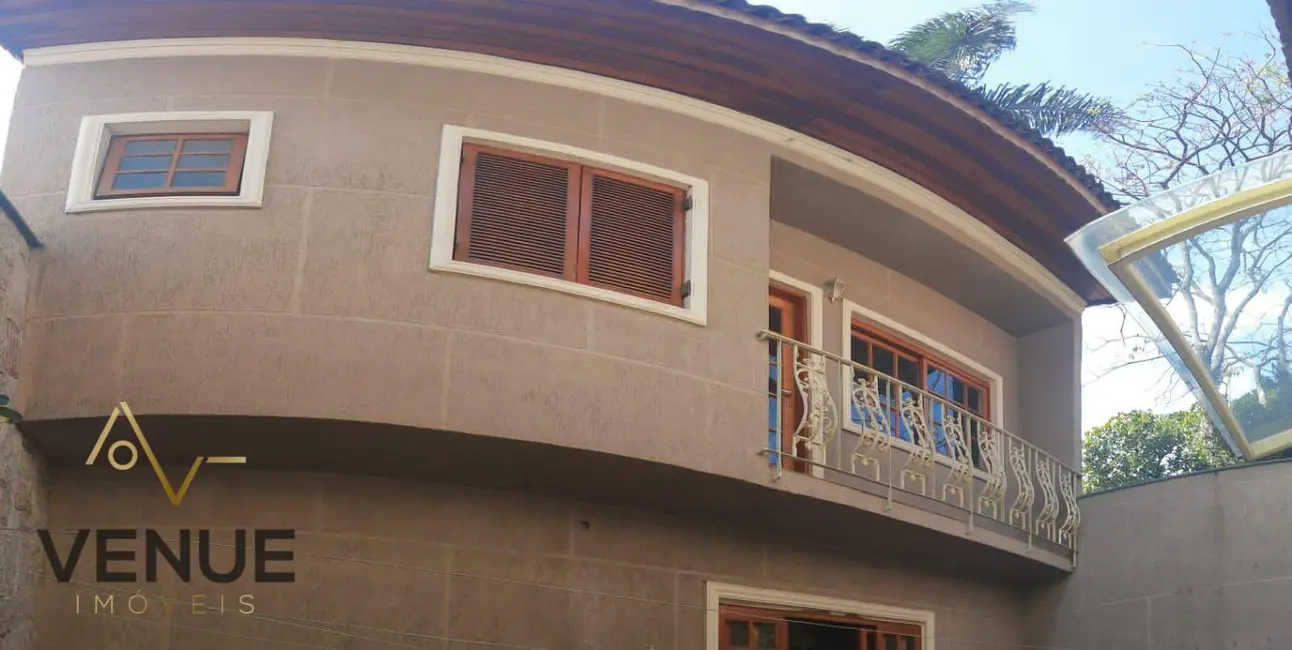 Foto 3 de Sobrado com 3 quartos à venda, 430m2 em Conjunto Residencial Santa Terezinha, São Paulo - SP