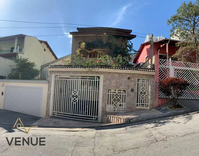 Foto 2 de Sobrado com 3 quartos à venda, 430m2 em Conjunto Residencial Santa Terezinha, São Paulo - SP