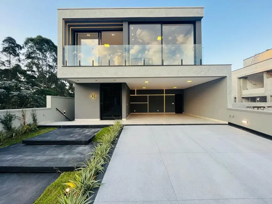 Foto 6 de Sobrado com 4 quartos à venda, 300m2 em Residencial Real Park, Aruja - SP