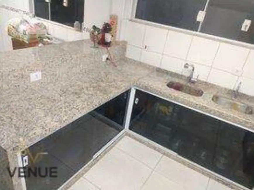 Foto 5 de Sobrado com 3 quartos à venda, 220m2 em Jardim Helena, Ferraz De Vasconcelos - SP