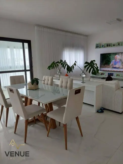 Foto 2 de Apartamento com 3 quartos à venda, 193m2 em Aruja - SP