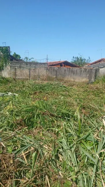 Foto 3 de Terreno / Lote à venda, 307m2 em Itanhaem - SP
