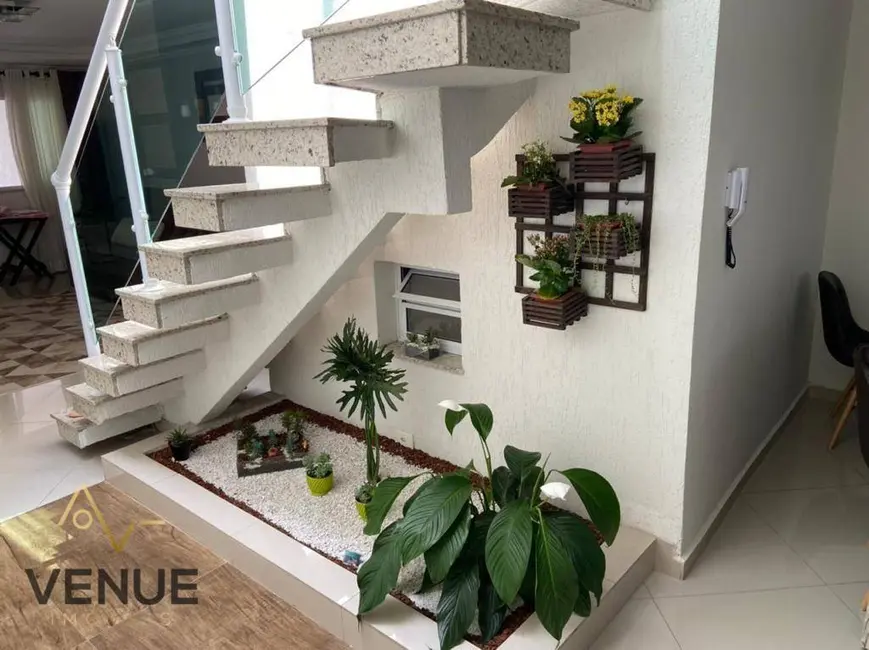 Foto 4 de Sobrado com 4 quartos à venda, 190m2 em Vila Alpina, Santo Andre - SP