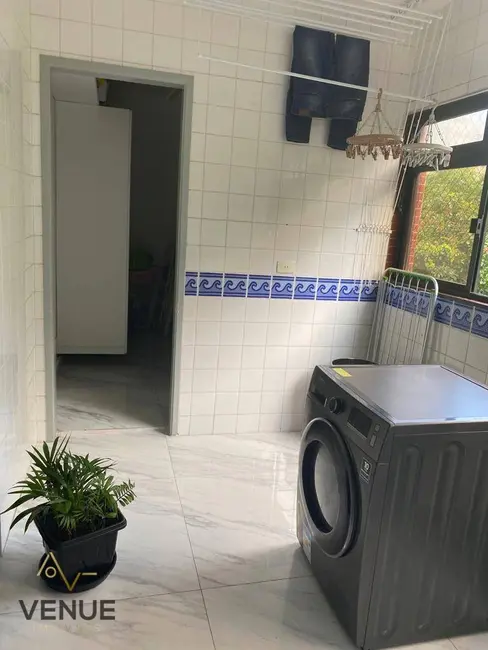 Foto 5 de Apartamento com 4 quartos à venda, 128m2 em Guaruja - SP
