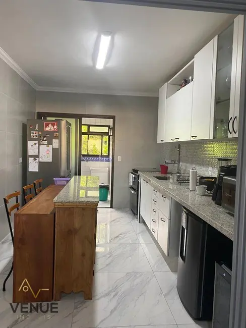 Foto 2 de Apartamento com 4 quartos à venda, 128m2 em Guaruja - SP