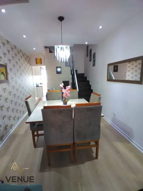 Foto 2 de Sobrado com 3 quartos à venda, 150m2 em Vila Euthalia, São Paulo - SP