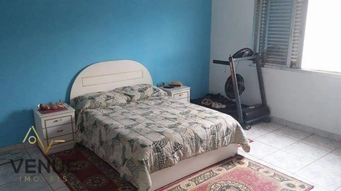 Sobrado com 3 quartos à venda, 240m2 em Vila Santa Isabel, São Paulo - SP - imagem 4 Foto 4 de Sobrado com 3 quartos à venda, 240m2 em Vila Santa Isabel, São Paulo - SP