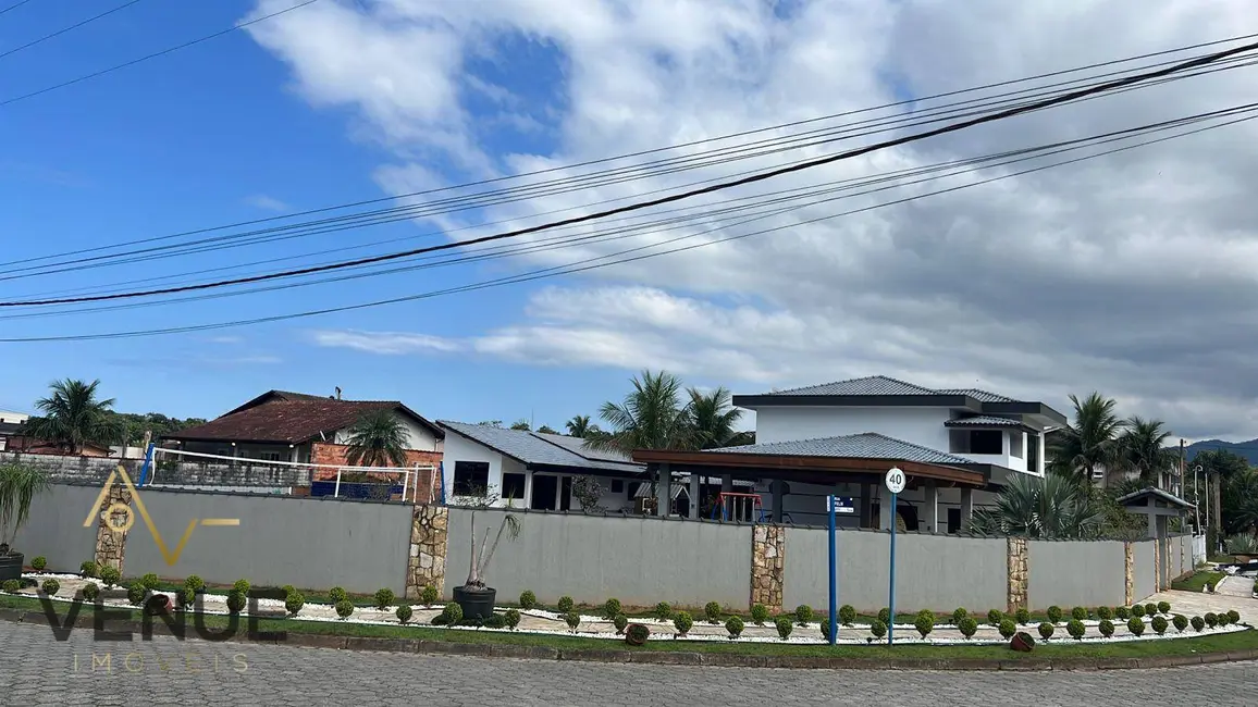 Sobrado com 6 quartos à venda, 1100m2 em Bertioga - SP - imagem 6 Foto 6 de Sobrado com 6 quartos à venda, 1100m2 em Bertioga - SP