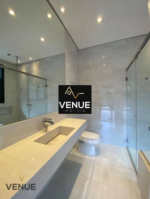 Foto 4 de Casa de Condomínio com 5 quartos à venda, 306m2 em Residencial Real Park, Aruja - SP