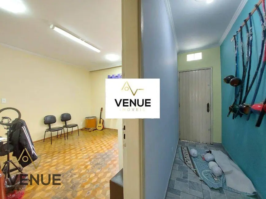 Sobrado com 4 quartos à venda, 300m2 em Parque Tomas Saraiva, São Paulo - SP - imagem 3 Foto 3 de Sobrado com 4 quartos à venda, 300m2 em Parque Tomas Saraiva, São Paulo - SP