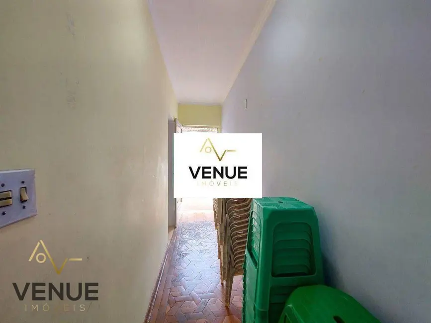 Sobrado com 4 quartos à venda, 300m2 em Parque Tomas Saraiva, São Paulo - SP - imagem 8 Foto 8 de Sobrado com 4 quartos à venda, 300m2 em Parque Tomas Saraiva, São Paulo - SP