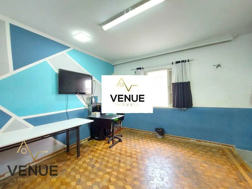 Sobrado com 4 quartos à venda, 300m2 em Parque Tomas Saraiva, São Paulo - SP - imagem 4 Foto 4 de Sobrado com 4 quartos à venda, 300m2 em Parque Tomas Saraiva, São Paulo - SP