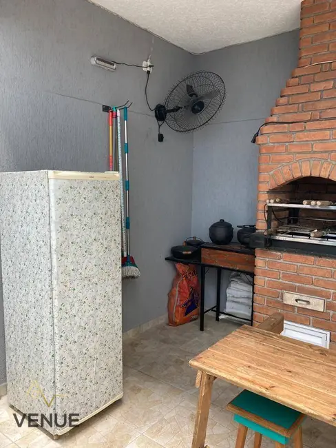 Sobrado com 4 quartos à venda, 220m2 em Vila Constança, São Paulo - SP - imagem 9 Foto 9 de Sobrado com 4 quartos à venda, 220m2 em Vila Constança, São Paulo - SP