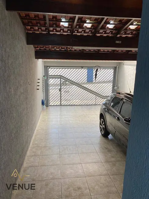 Sobrado com 4 quartos à venda, 220m2 em Vila Constança, São Paulo - SP - imagem 3 Foto 3 de Sobrado com 4 quartos à venda, 220m2 em Vila Constança, São Paulo - SP