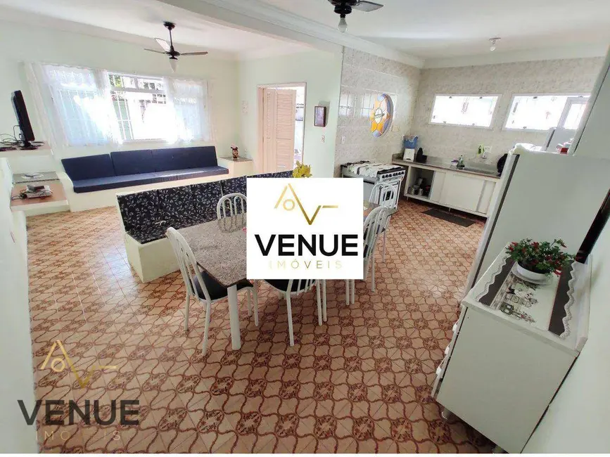 Casa com 3 quartos à venda, 313m2 em Martim de Sá, Caraguatatuba - SP - imagem 5 Foto 5 de Casa com 3 quartos à venda, 313m2 em Martim de Sá, Caraguatatuba - SP