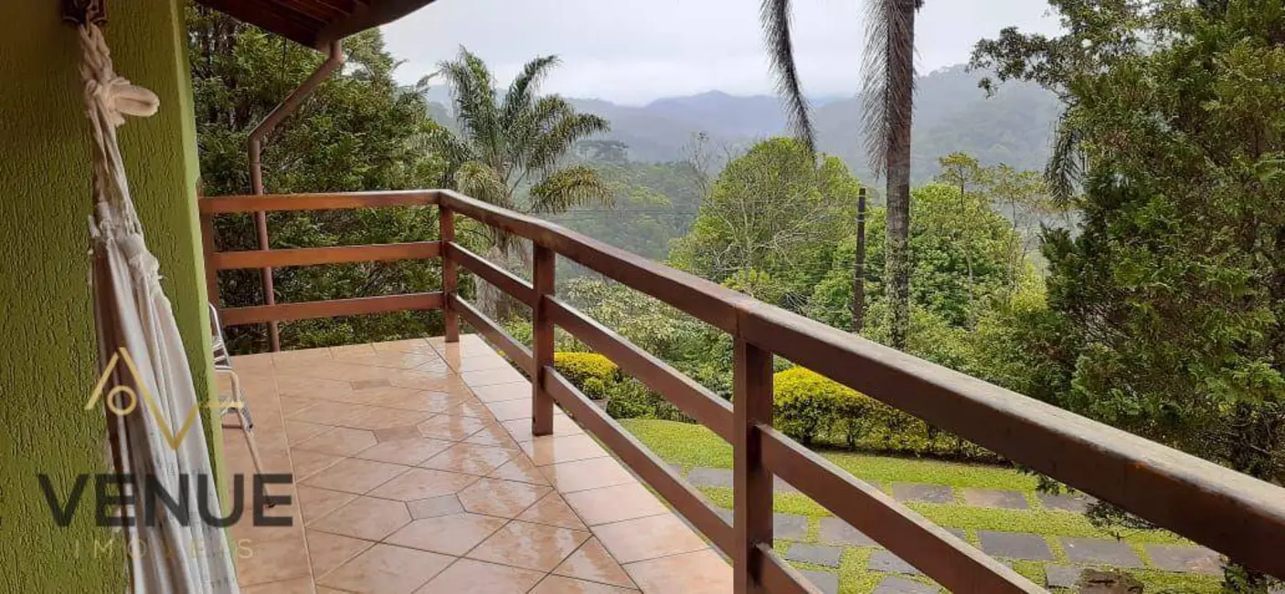 Casa de Condomínio com 3 quartos à venda, 1172m2 em Santo Antonio Do Pinhal - SP - imagem 4 Foto 4 de Casa de Condomínio com 3 quartos à venda, 1172m2 em Santo Antonio Do Pinhal - SP