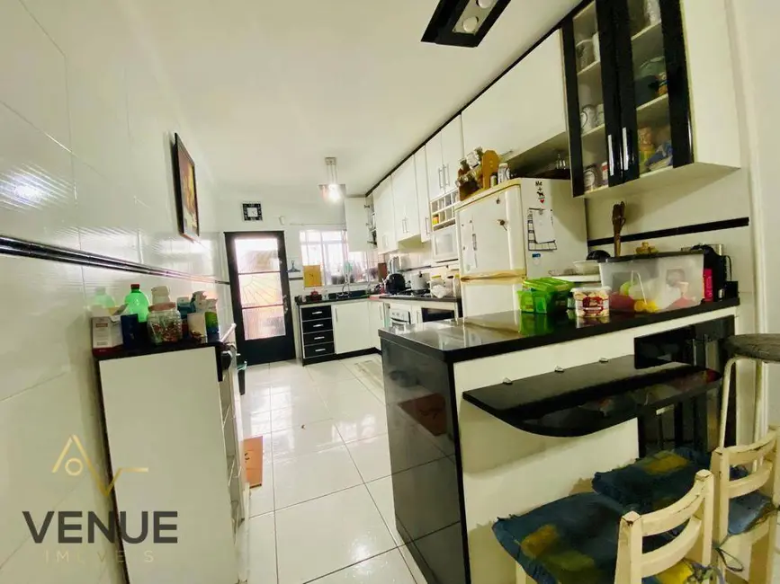 Foto 3 de Sobrado com 3 quartos à venda, 180m2 em Jardim Nossa Senhora do Carmo, São Paulo - SP