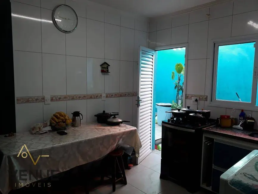 Sobrado com 4 quartos à venda, 79m2 em Conjunto Habitacional Castro Alves, São Paulo - SP - imagem 3 Foto 3 de Sobrado com 4 quartos à venda, 79m2 em Conjunto Habitacional Castro Alves, São Paulo - SP