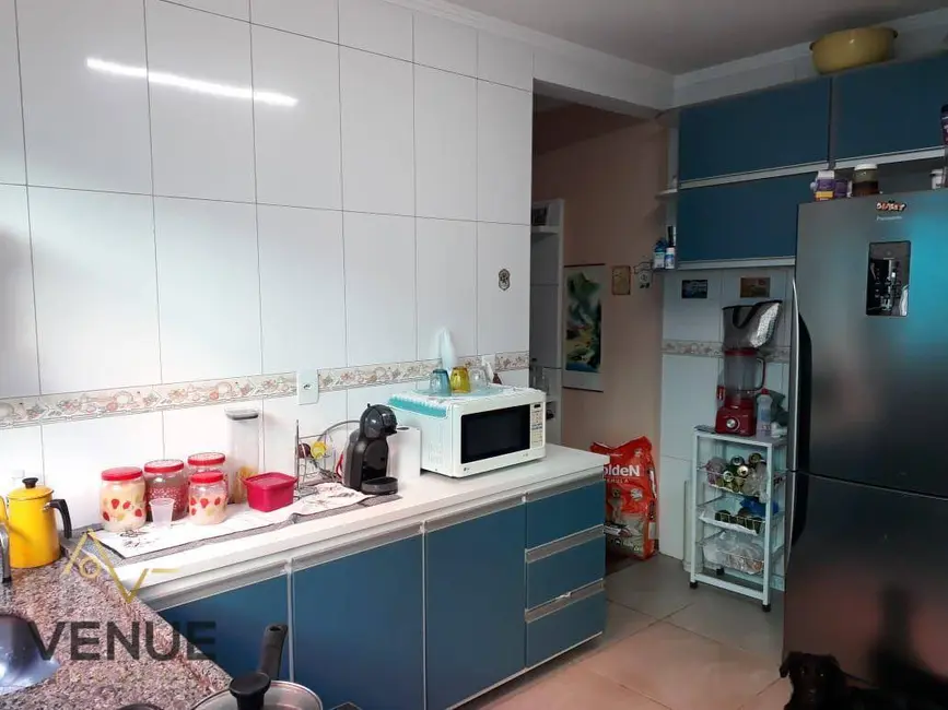 Sobrado com 4 quartos à venda, 79m2 em Conjunto Habitacional Castro Alves, São Paulo - SP - imagem 4 Foto 4 de Sobrado com 4 quartos à venda, 79m2 em Conjunto Habitacional Castro Alves, São Paulo - SP
