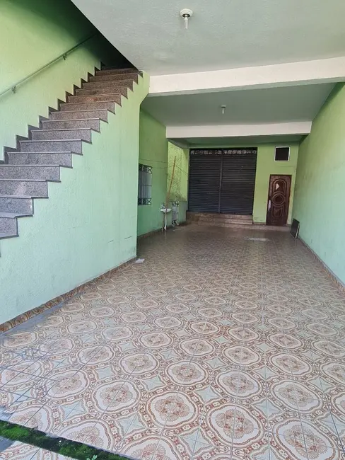 Sobrado com 3 quartos à venda, 258m2 em Vila Nova, São Paulo - SP - imagem 4 Foto 4 de Sobrado com 3 quartos à venda, 258m2 em Vila Nova, São Paulo - SP