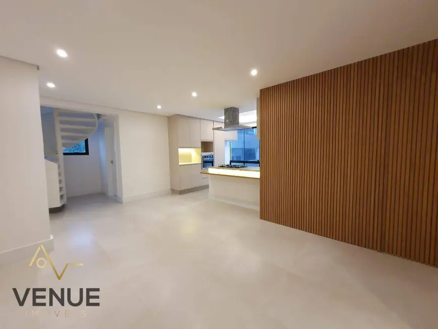 Cobertura com 3 quartos à venda, 170m2 em Vila Olímpia, São Paulo - SP - imagem 9 Foto 9 de Cobertura com 3 quartos à venda, 170m2 em Vila Olímpia, São Paulo - SP